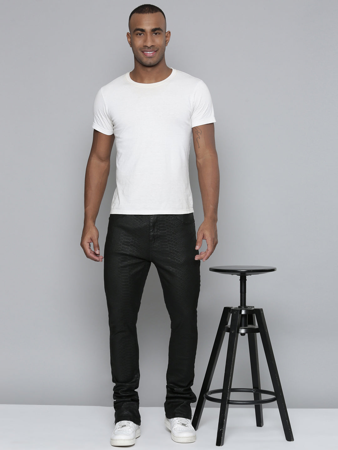 Waimea Men's Stacked Fit Jeans