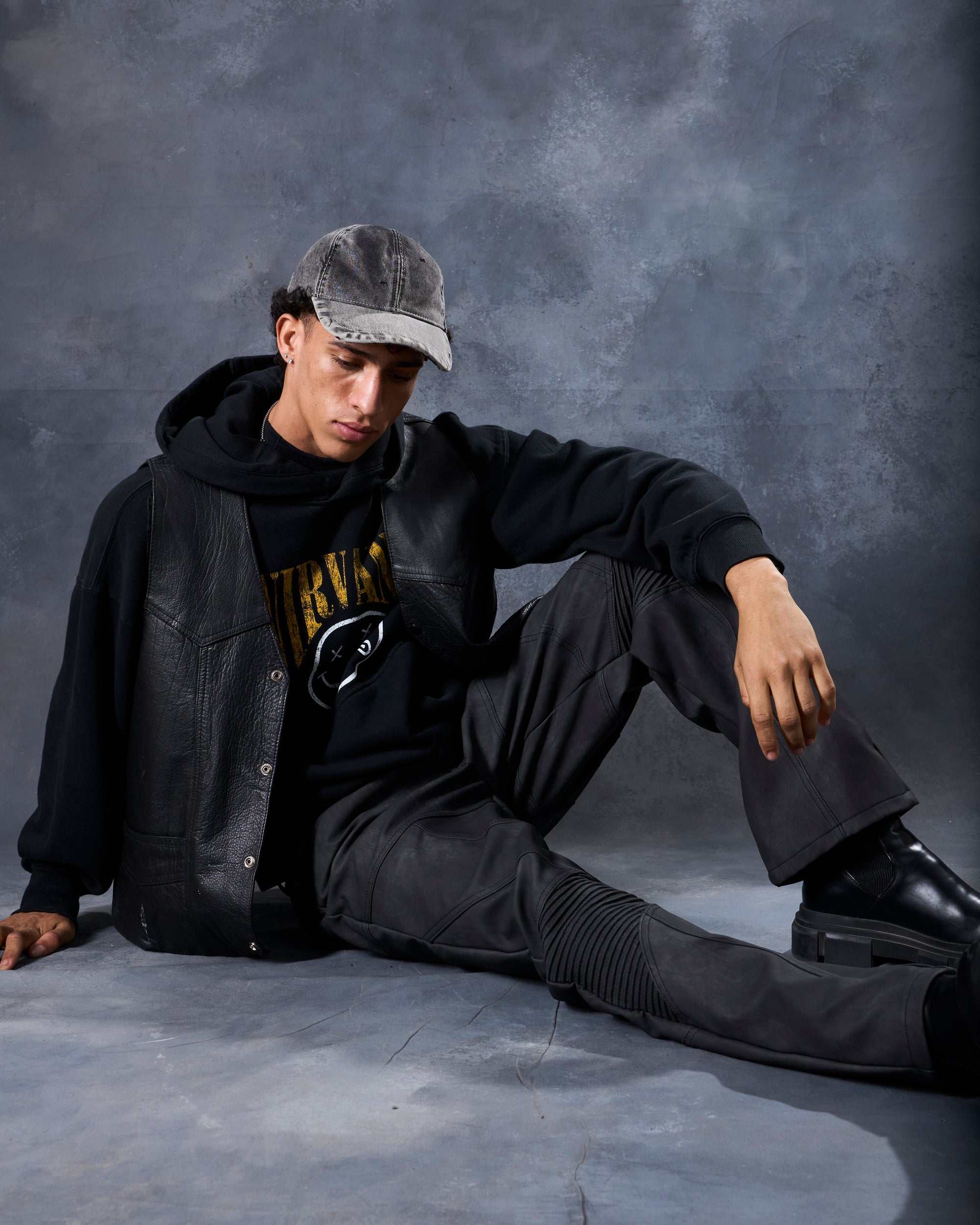 W by Waimea Men's PU Leather Baggy Fit Jeans