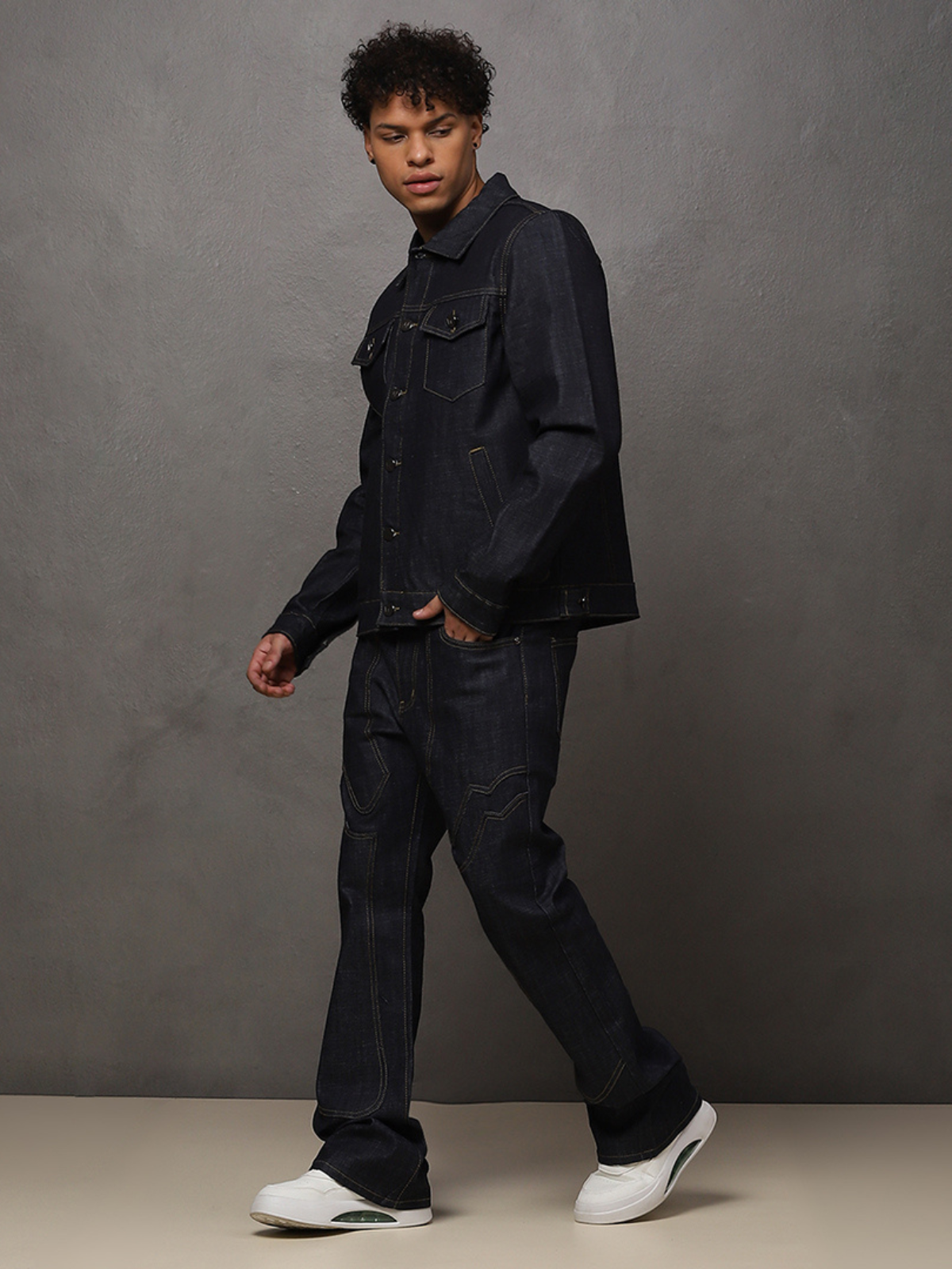 W by Waimea Men's Flare Fit Jeans