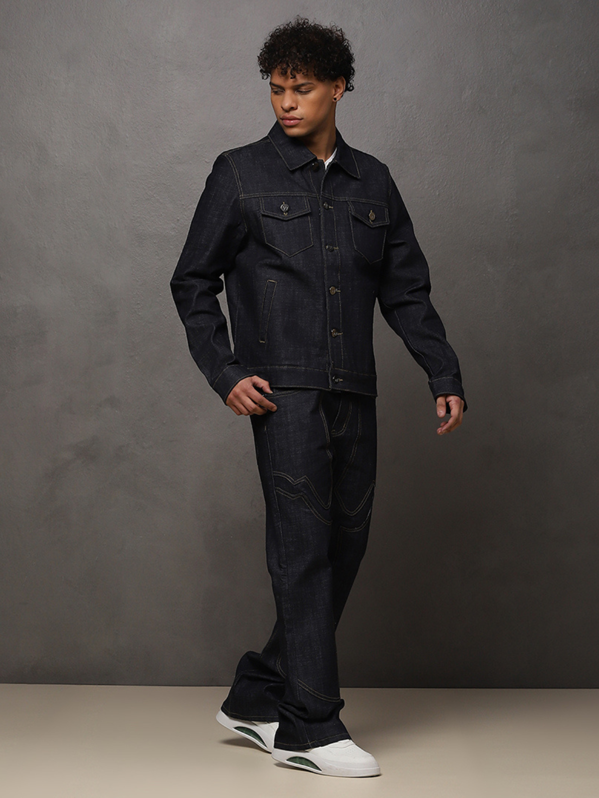 W by Waimea Men's Flare Fit Jeans