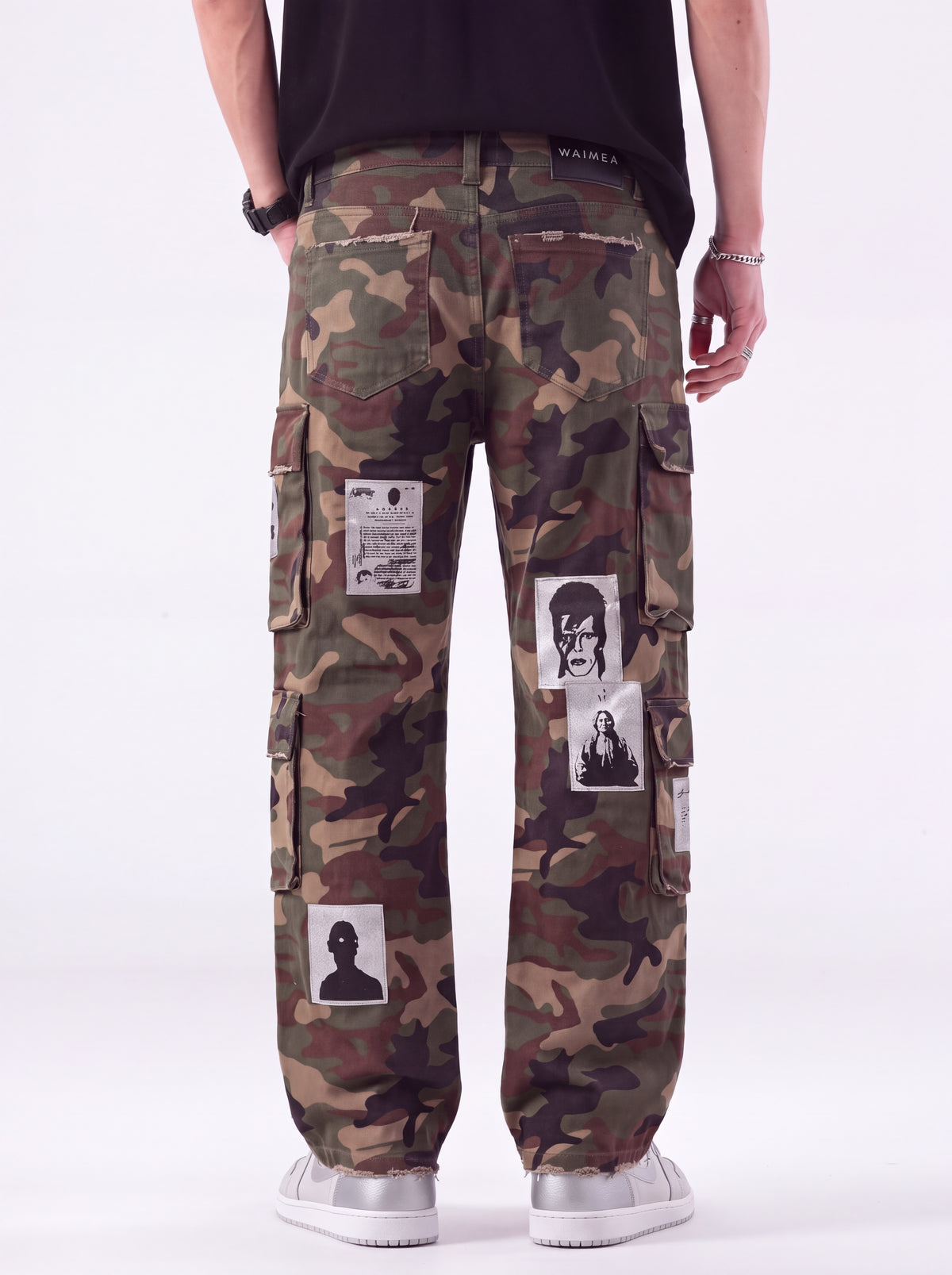 W BY WAIMEA CAMO REBEL CARGO RELAXED JEAN