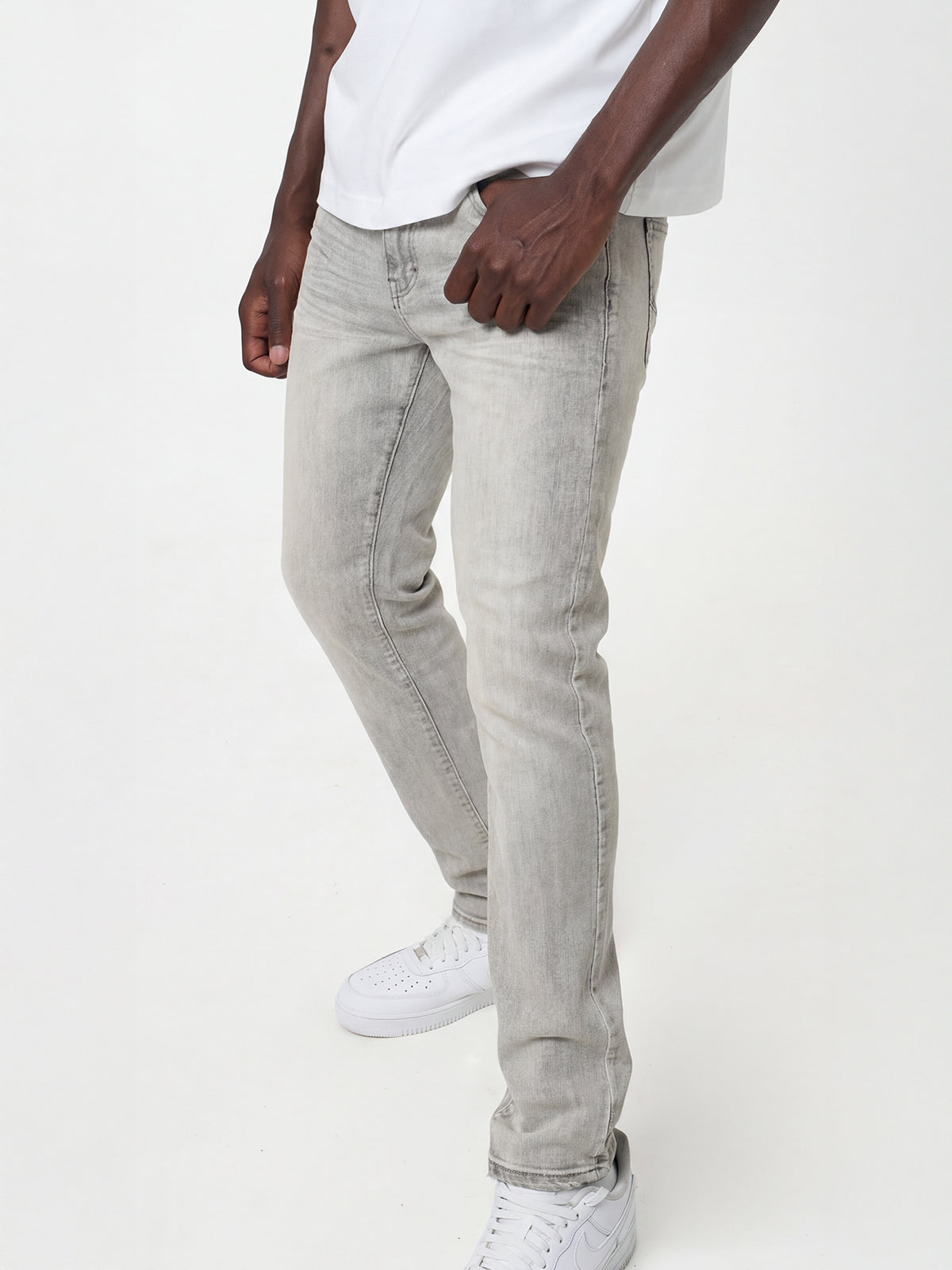 W by Waimea Men's Signature Basic Slim Fit Jean