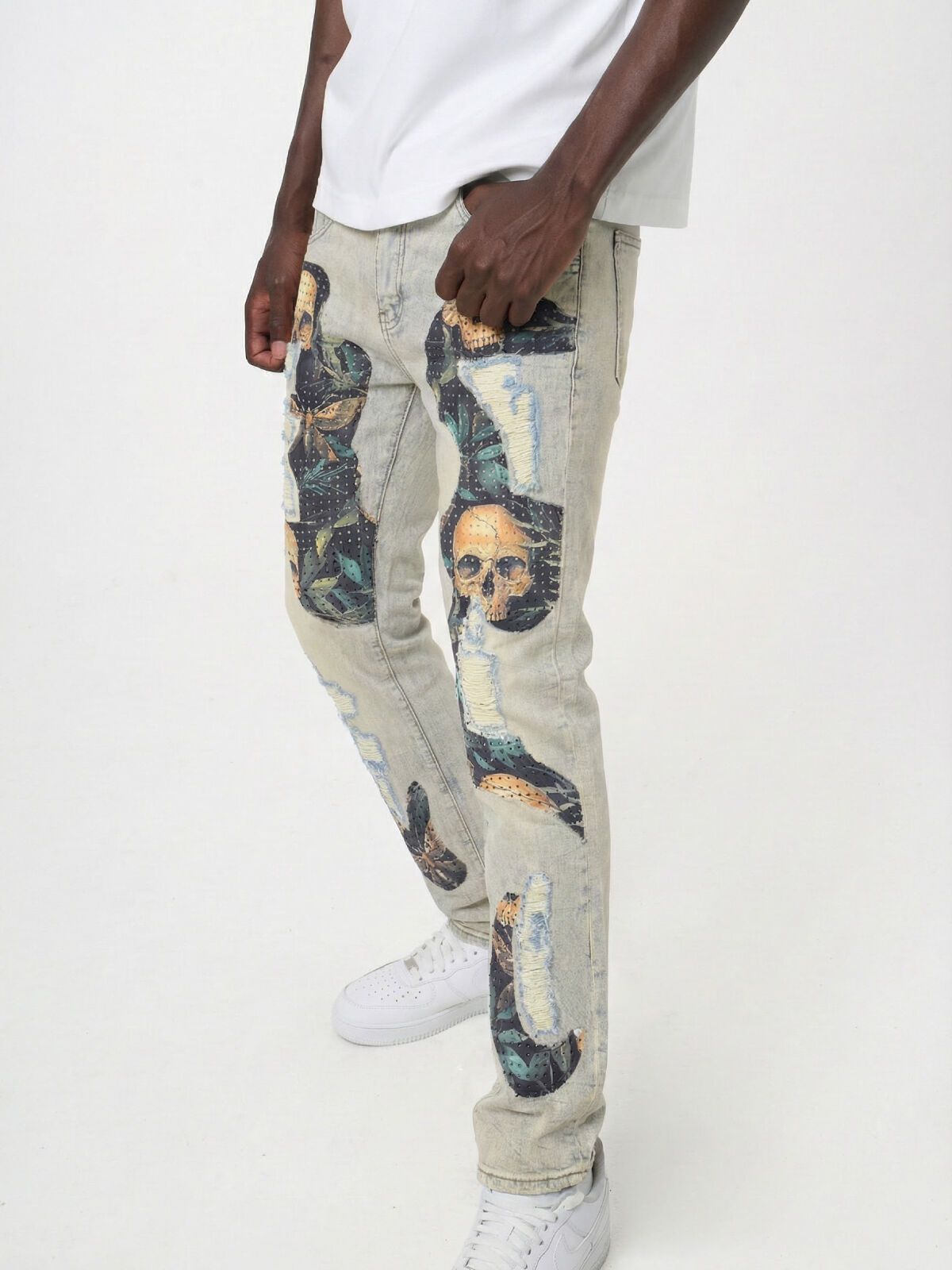 Waimea "Skull &amp; Moth" Slim Fit Jean