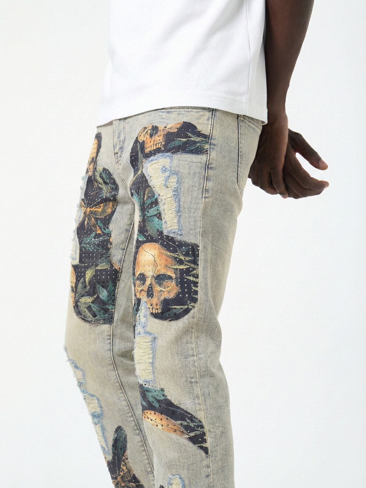 Waimea "Skull &amp; Moth" Slim Fit Jean